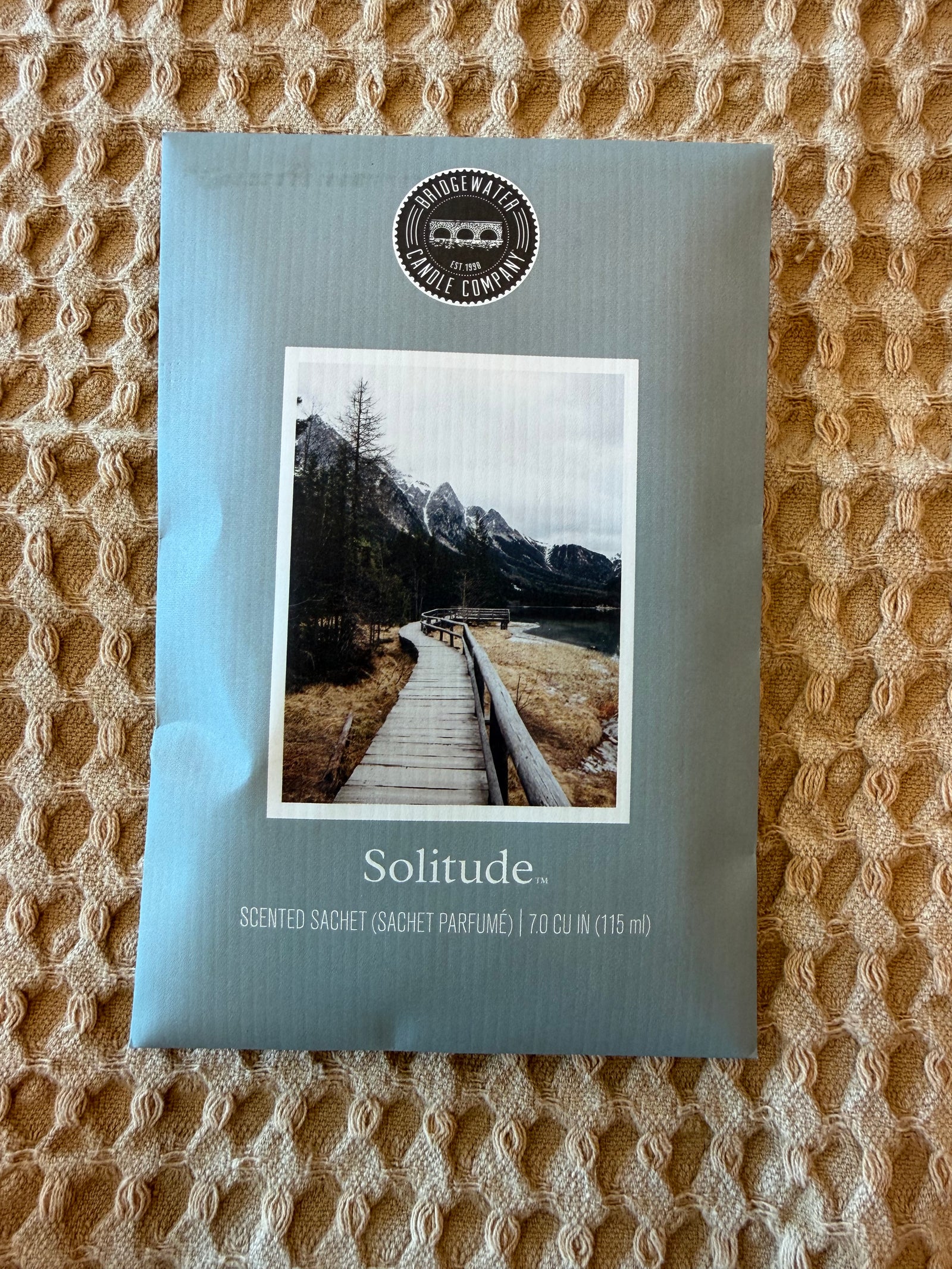 Solitude Sachet